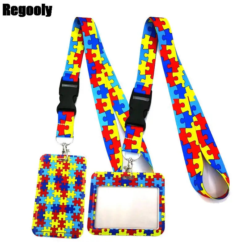 Bunter Puzzle-Teil-Muster-Lanyard mit Kunststoff-Schlüsselring für ID-Karten und Handys.
