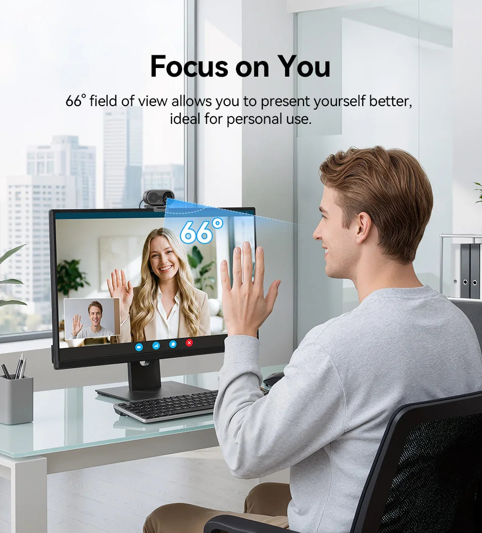 Mann nutzt Monitor mit 66-Grad-Sichtfeld einer HD-USB-Webcam für Video-Konferenzen.