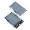 Silberne Gehäuse für eine 2,5-Zoll SATA SSD oder HDD, von oben.
