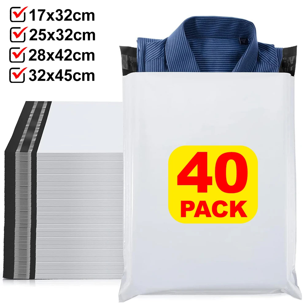 Ein Pack von 40 stabilen selbstklebenden Polybeuteln in Weiß mit schwarzem Rand, verschiedene Größen sichtbar.