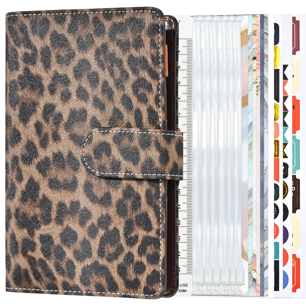 Budgetplaner mit Leopardenmuster, braunem Leder-Cover und klaren Plastiktaschen.