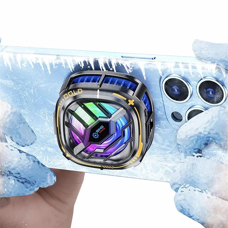Una mano sostiene un teléfono con un ventilador refrigerador RGB magnético de acentos azules y plateados.