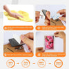 Instructions pour utiliser des patins adhésifs double face robustes pour fixer des objets.