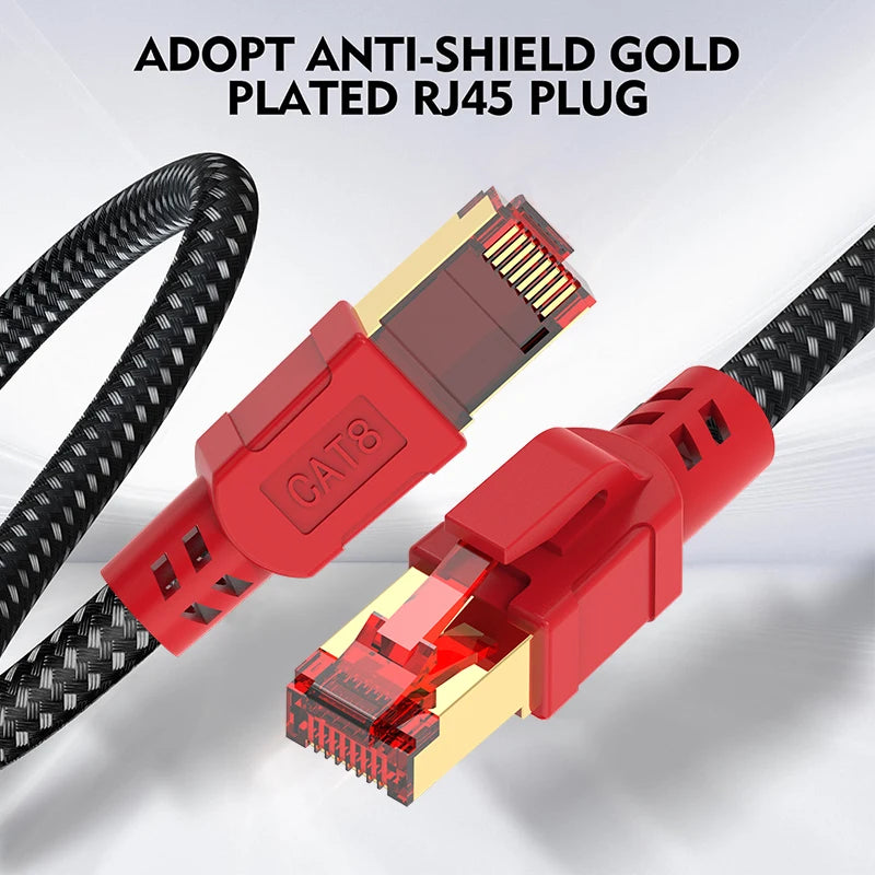 موصل RJ45 أحمر على كابل إيثرنت Cat8 أسود، مطلي بالذهب.