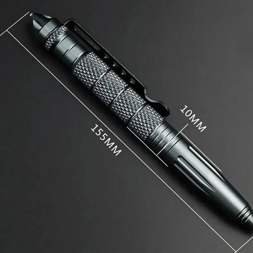 A black tactical aluminum pen is shown in profile with measurements indicating its length and diameter.
