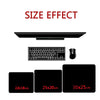Demonstration of the size effect showing different sized mouse pads: 22x18cm, 25x20cm, and 30x25cm.