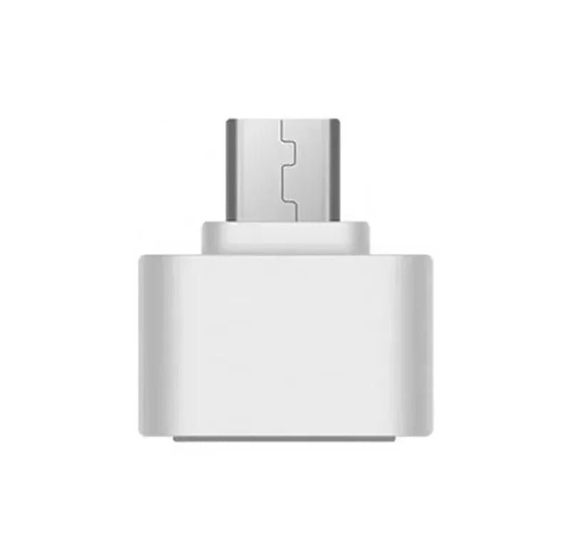 Adaptateur clé USB universel multi-usage blanc avec connecteur métallique.