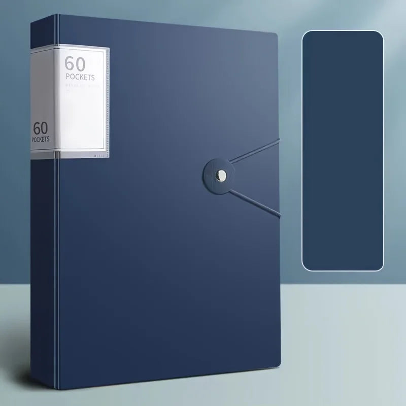 Una carpeta A4 azul oscuro con hebilla plateada, mostrando 6 bolsillos para organizar documentos.