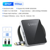 Una carcasa magnética NVMe SSD negra con cubierta plateada y un cable negro junto a las especificaciones técnicas.