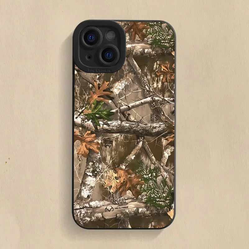 Coque de téléphone en silicone pour iPhone avec motif camouflage de forêt (feuilles et branches).