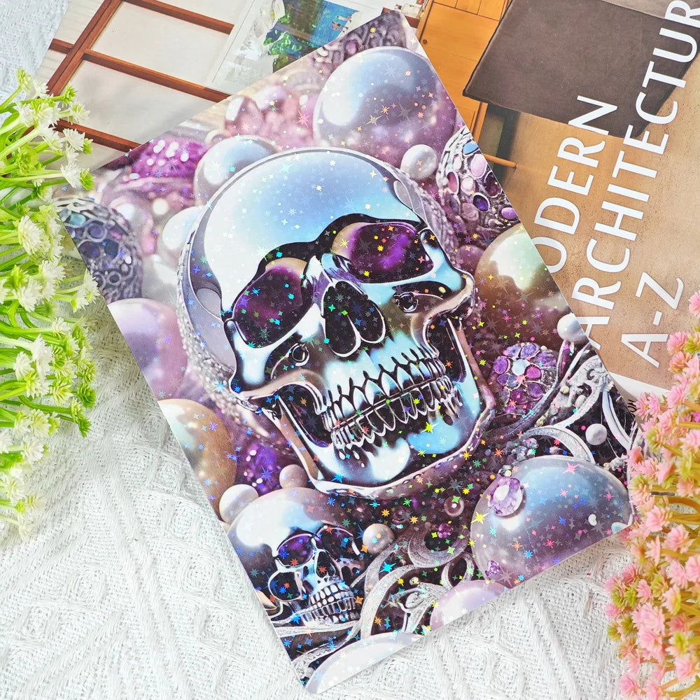 Bunte Illustration mit stilisierten Schädeln und Dekorationen für Einladungskarten.