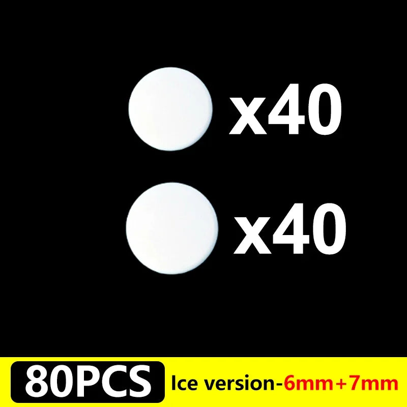 A black background shows two white round mouse skates, labeled as 40 pieces each.