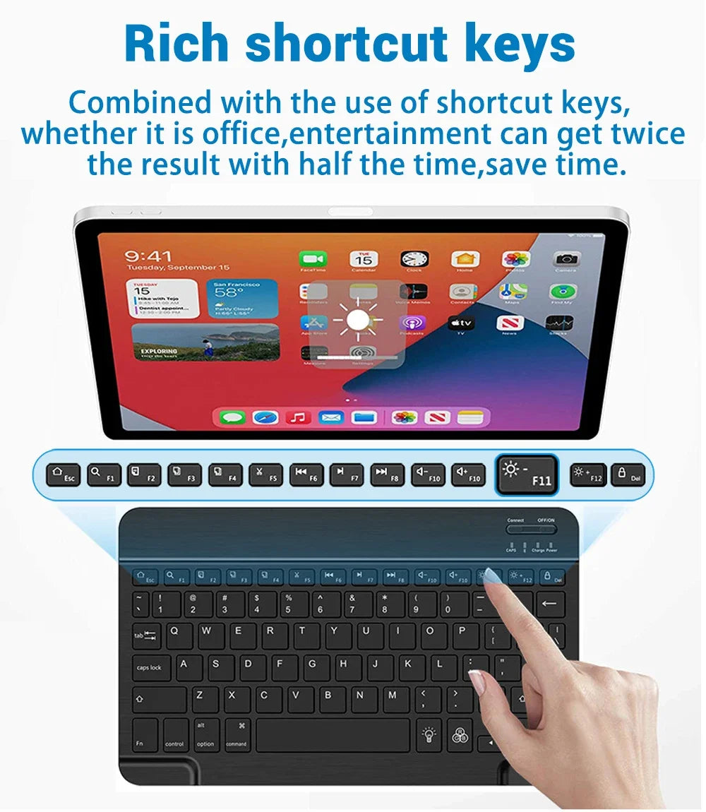 Una mano utiliza un teclado y mouse Bluetooth multilingüe para interactuar con una tableta que muestra teclas de acceso direc