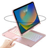 Pinkes beleuchtetes Tastaturgehäuse mit Trackpad, das die Zeit 11:00 auf einem iPad anzeigt.