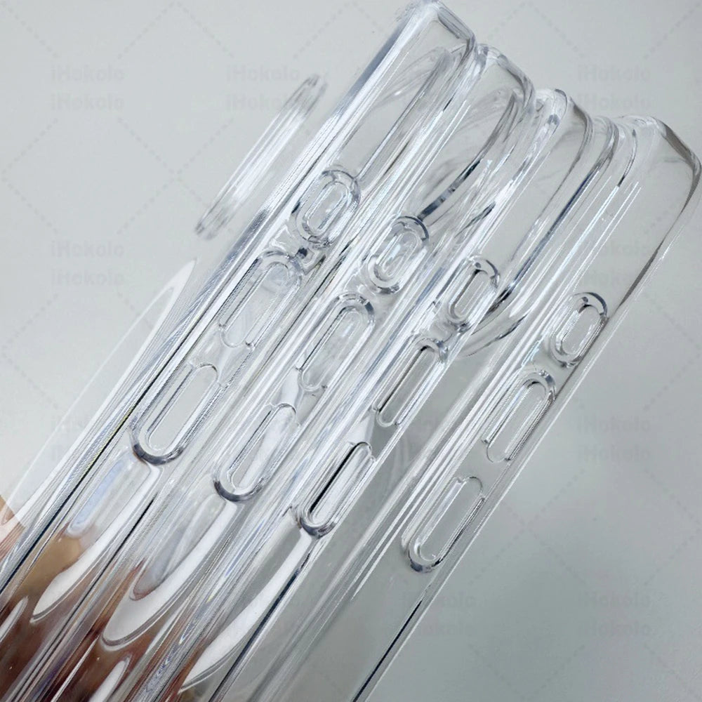 Funda protectora magnética transparente para iPhone y iPad con múltiples capas de plástico claro.