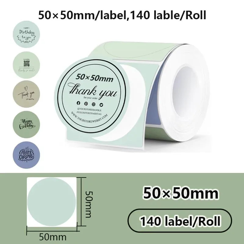 Rollo de 50x50mm de etiquetas de agradecimiento para pedidos en verde claro y blanco.