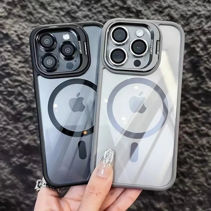 A hand holds a MagSafe-compatible phone case with a built-in camera bracket and lens cover.