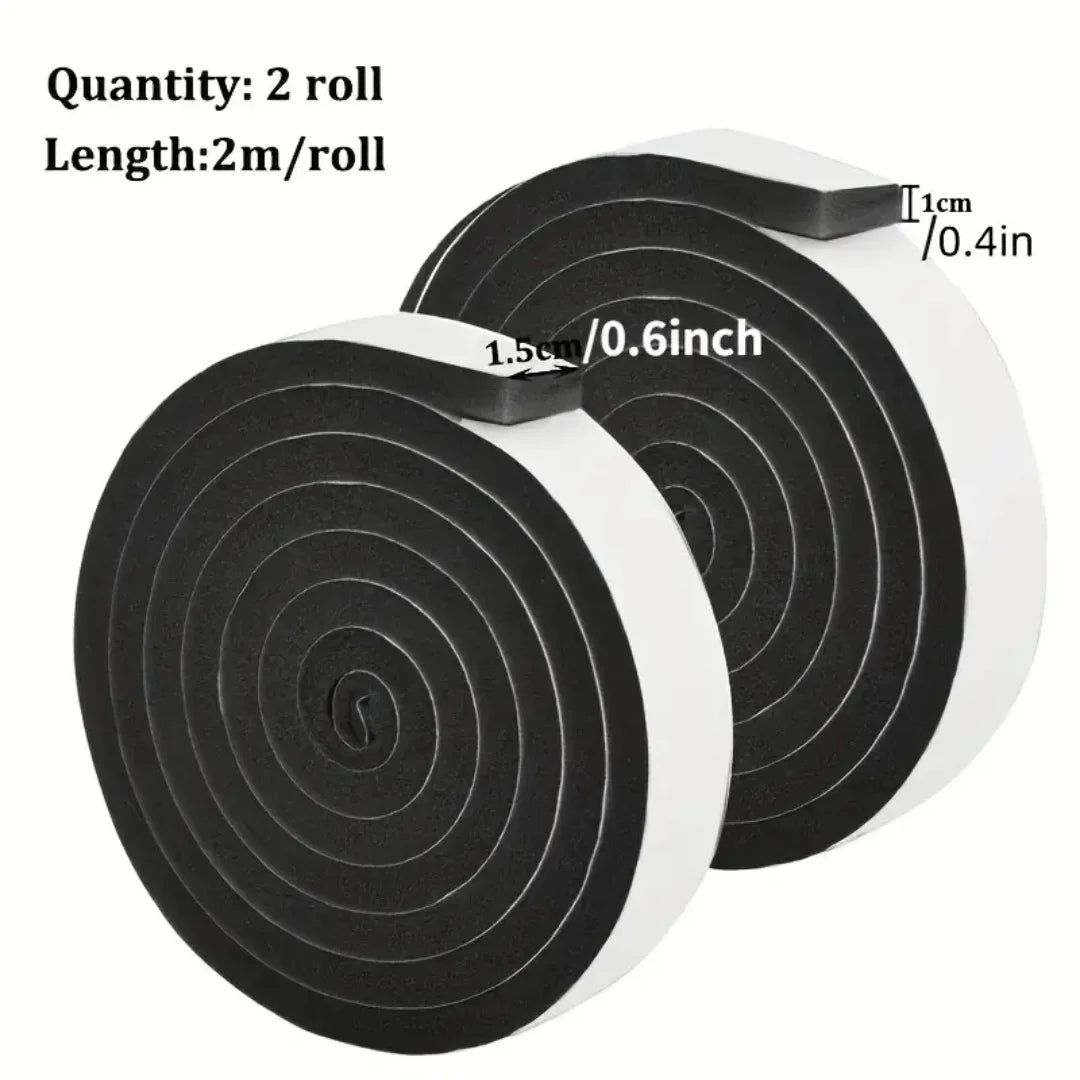 Zwei Rollen schwarz-weiße selbstklebende Schaumstoffdichtungsstreifen, 2 Meter lang pro Rolle.