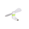 Ventilador portátil USB blanco mini con acento verde.