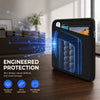 Housse d'ordinateur portable noire avec effets de lumière bleue montrant des fonctionnalités de protection, comme le rembourr