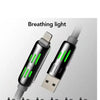 Nahaufnahme eines Multifunktions-USB-C-Kabels mit Atemlichtfunktion.