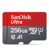 Rote und graue SanDisk Ultra Speicherkarte mit 256GB und A1-Bewertung.