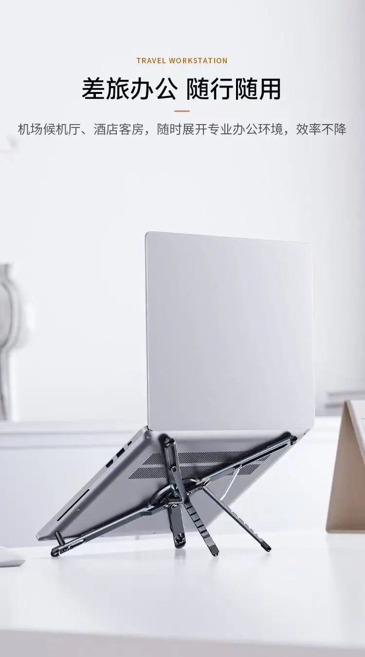Silberner faltbarer Aluminiumständer für Laptop oder Tablet, als Reise-Arbeitsstation.