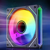 لقطة مقربة لمروحة تبريد حاسوب متعددة الأبعاد RGB ذات شفرة دائرية وتأثيرات ضوئية محيطة.