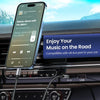 Smartphone über USB-C zu 3,5-mm-Adapterkabel mit AUX-Buchse im Auto
