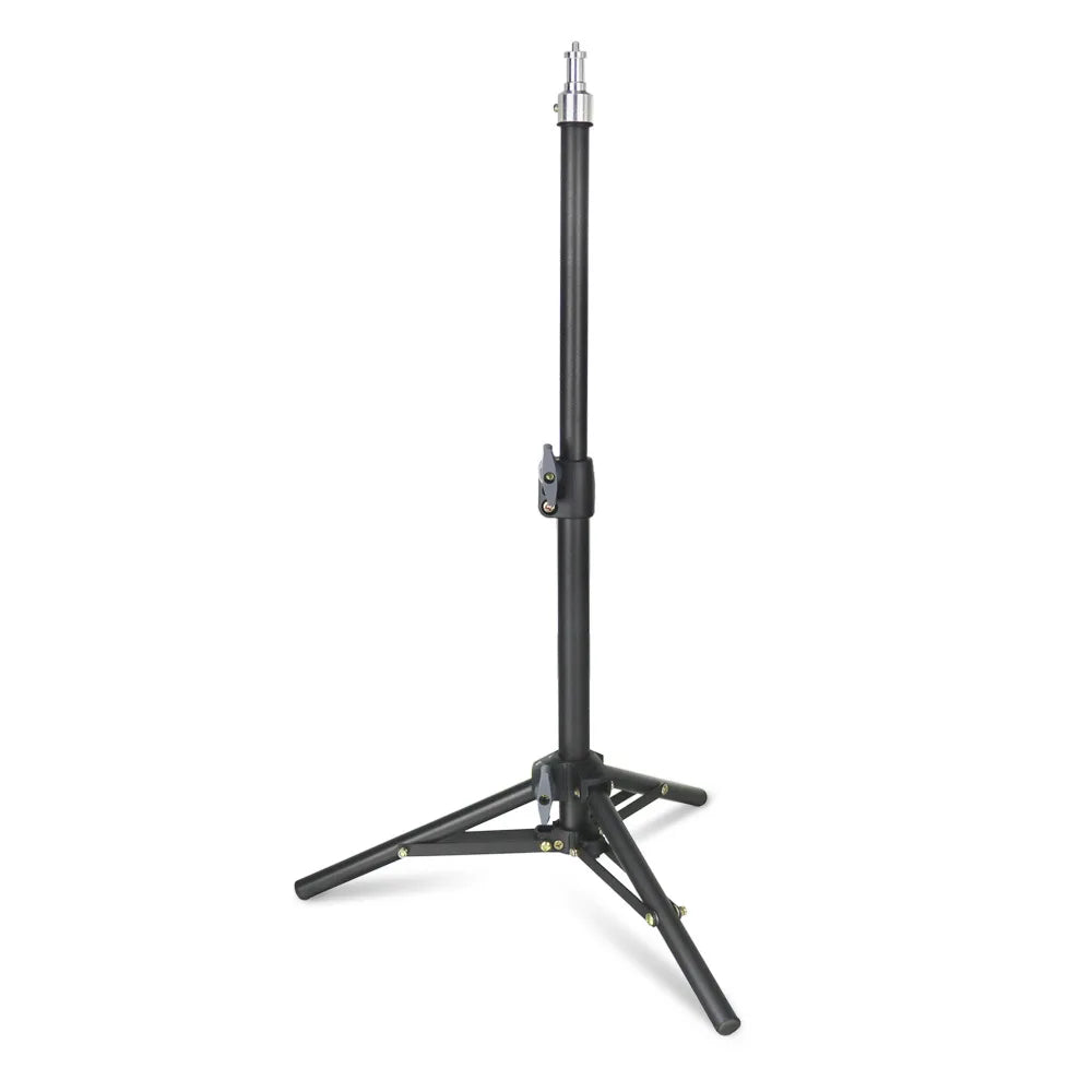 Soporte trípode portátil ajustable negro con poste vertical y base de tres patas.