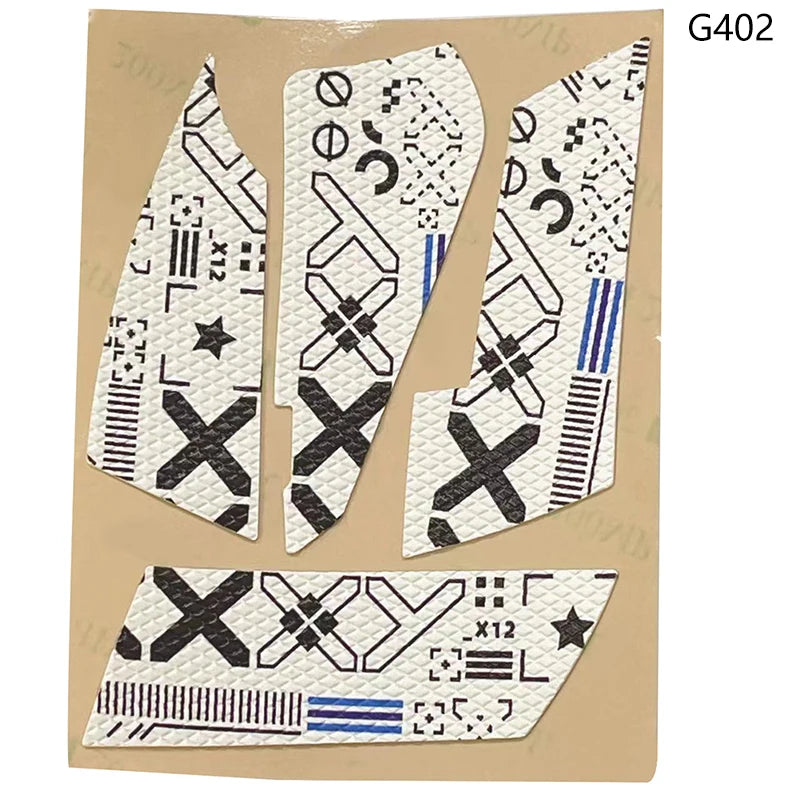 Rechteckiges weißes Griffter-Tape mit schwarz-blauen Mustern für eine Anti-Rutsch-Maus.