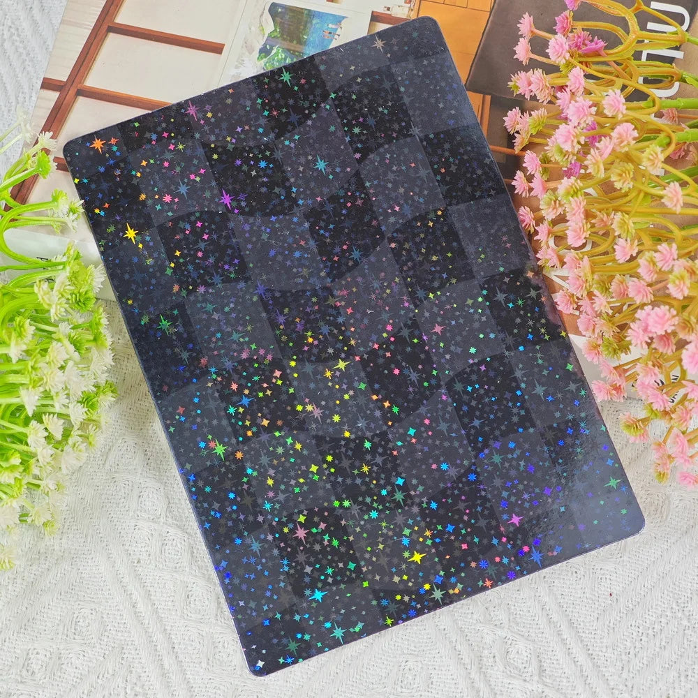 Dunkelblaue Gitter-Insertkarte mit bunten Sternen und Punkten für Kindle und Tablet