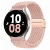 Pinker magnetischer Armband für eine Smartwatch, die die Zeit 10:08 anzeigt.
