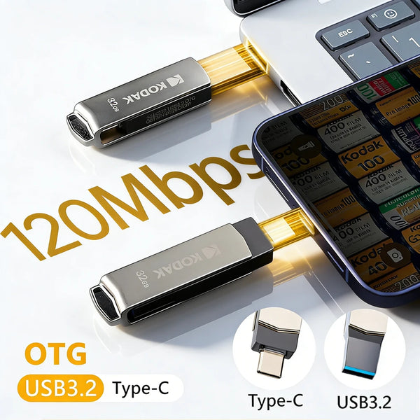 Clé USB Kodak Type-C connectée à un smartphone, illustrant la vitesse de transfert de données.