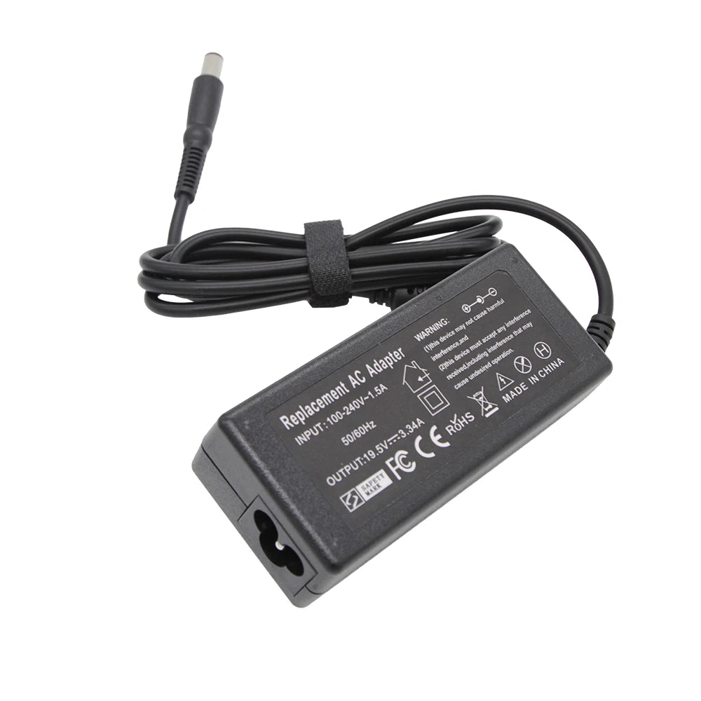 Adaptador de corriente universal negro para laptop con cable y advertencias de seguridad