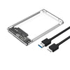 Klare Außenhülle für eine 2,5-Zoll SATA SSD oder HDD mit schwarzem Kabel.