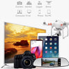 Una colección de cámaras, monitores, registradores, drones, computadoras y teléfonos alrededor de una cámara DSLR y una peque