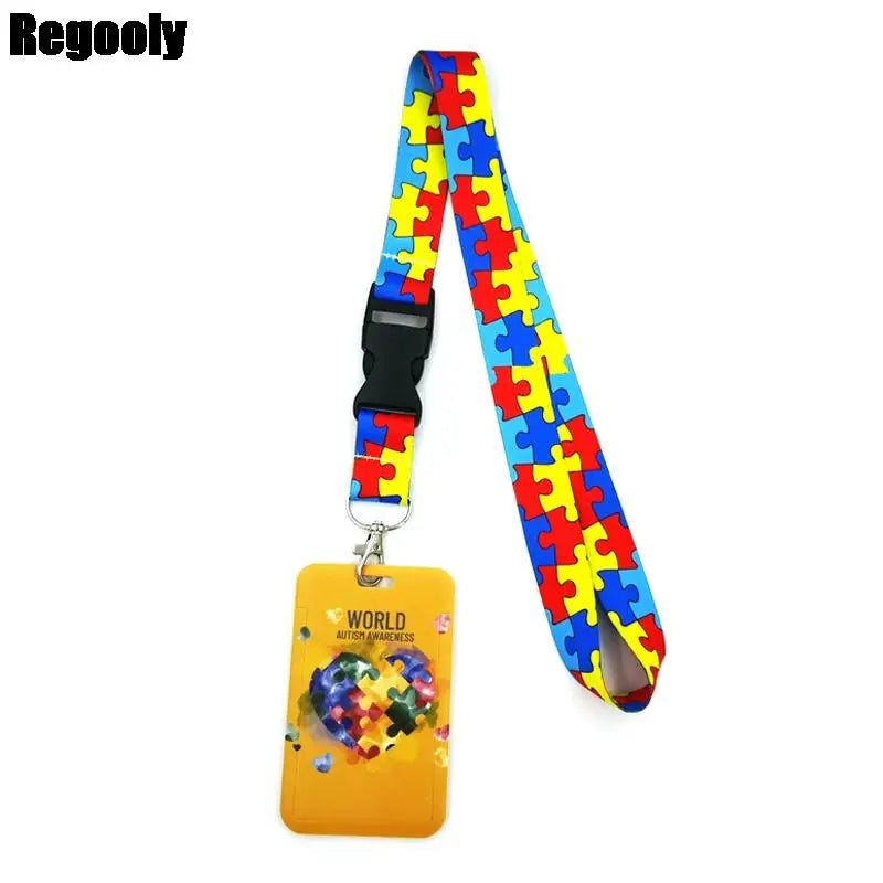 Bfarbiger, gemusterter Lanyard mit einem gelben Schlüsselring.