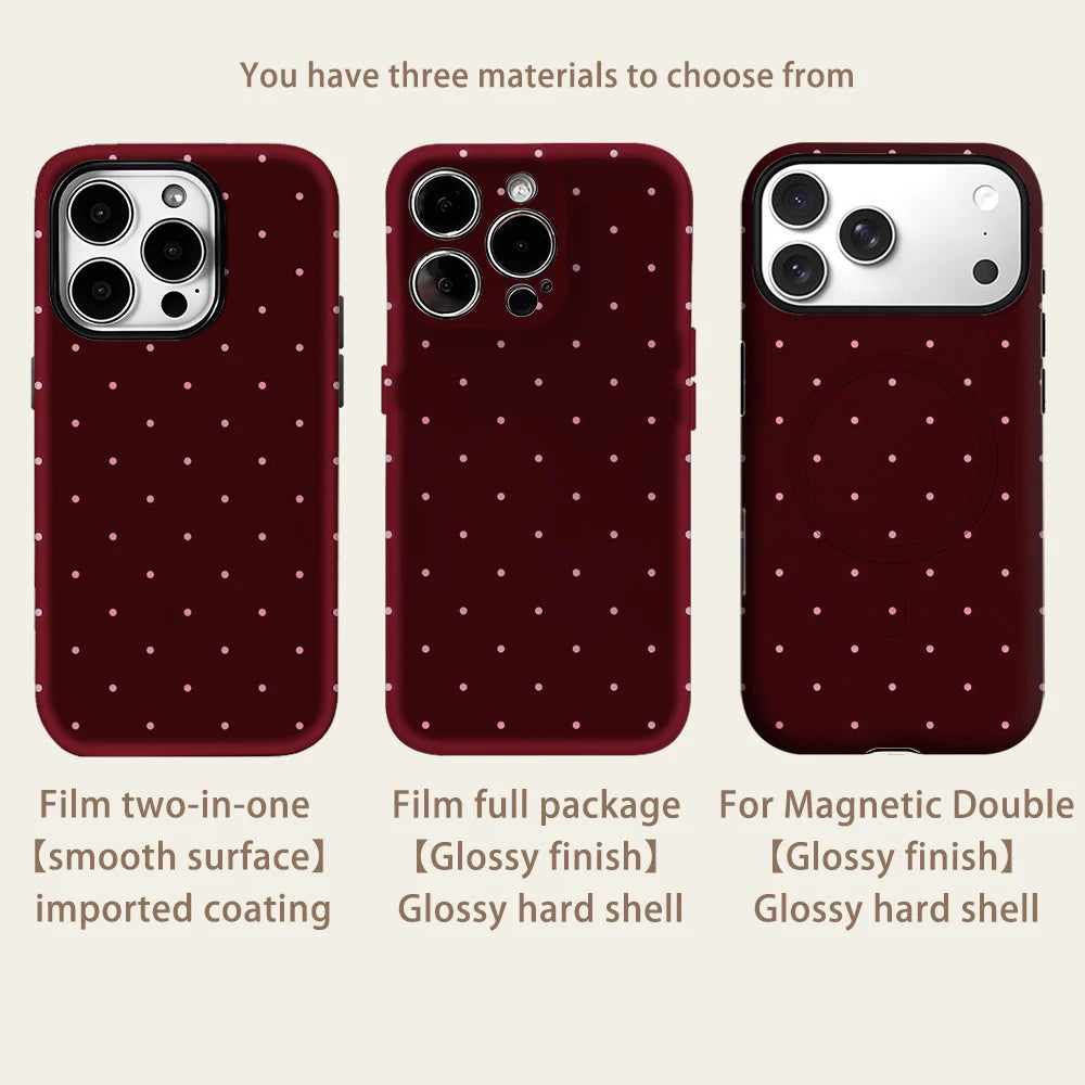 Tres opciones de fundas para iPhone con lunares rojos, de carcasa dura suave o brillante