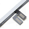 Nahaufnahme eines schwarzen iPad-Touchscreens-Digitizer-Ersatzteils.