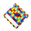 Buntes Puzzle-Teil-Muster-Anhänger Schlüsselring mit roten, gelben und blauen Fliesen.