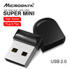 Schwarzer MicroData Super Mini USB 2.0 Flash-Stick mit silbernem Anschluss, von oben gezeigt.