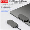 Adaptador de carga inalámbrica magnética para iPad Pro y Air, junto a un cable USB-C.