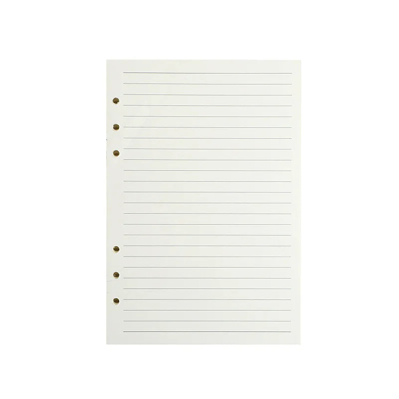 Un cuaderno de hojas sueltas blanco con líneas rayadas y agujeros perforados en el borde izquierdo.