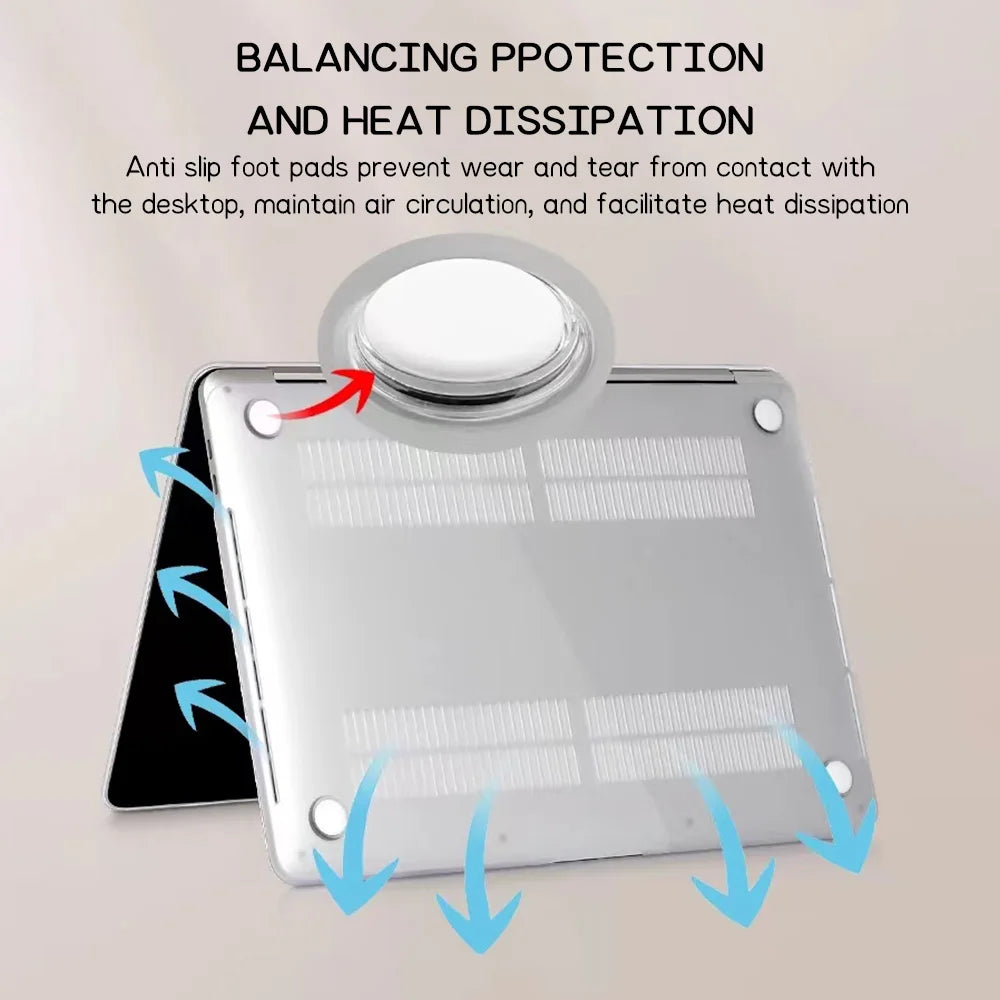 Estuche protector plateado para portátil con pies antideslizantes y disipación de calor.