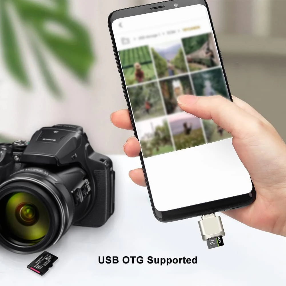 يد تمسك بهاتف ذكي يعرض صورًا، بجوار كاميرا ومحول USB OTG.