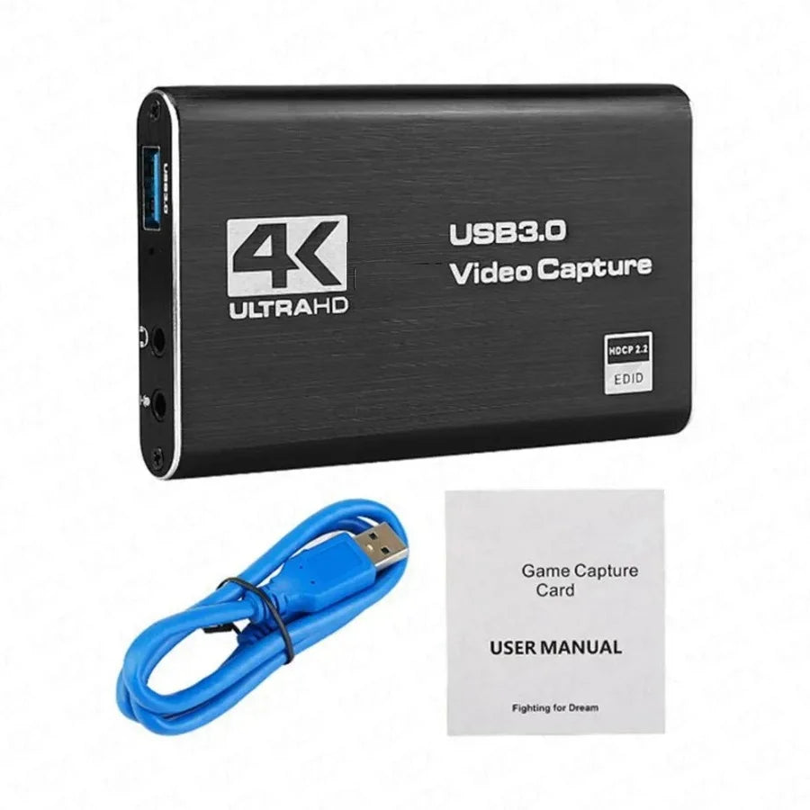 بطاقة التقاط فيديو سوداء USB 3.0 تحمل علامة 4K ULTRAHD مع كابل أزرق ودليل مستخدم.