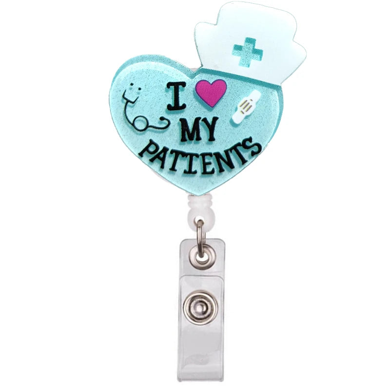 Hellblaue herzförmige Acryl-Ausweisclip mit medizinischem Kreuz und Stethoskop-Design