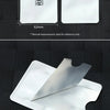 Support anti-RFID blanc montrant ses dimensions et son épaisseur.