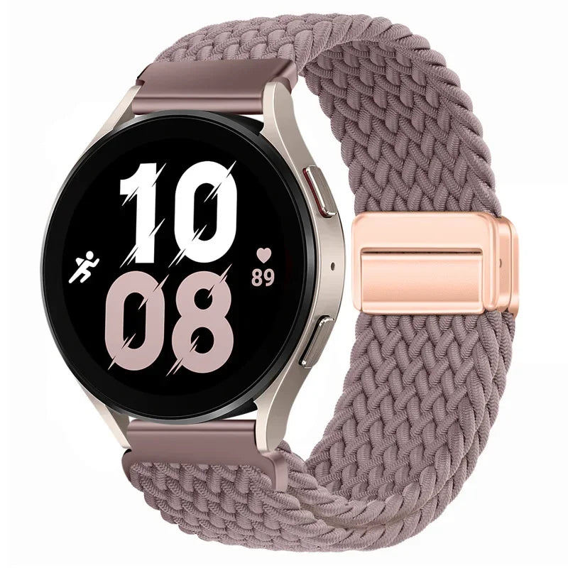 Pinker magnetischer Armband für die Nothing CMF Pro 2 mit schwarzem Zifferblatt und 10:08